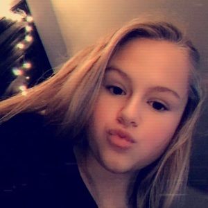 Meet your Posher, Valorie